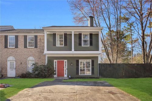 6194 Summit Trl, Peachtree Corners, GA, 30092-2739 | Card Image