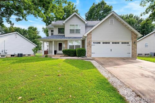 1203 Ashford Place Dr, O Fallon, MO, 63366-2005 | Card Image