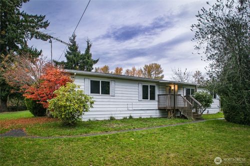 3496 Birch Bay Lynden Rd, Custer, WA, 98240-9507 | Card Image