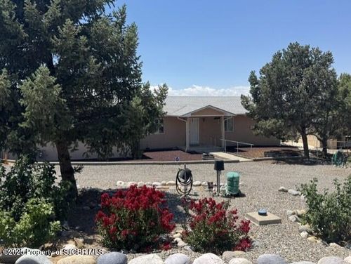 5245 Juniper Pl, Farmington, NM, 87402-1131 | Card Image