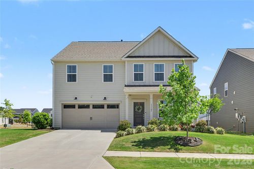 13105 Sudwick Ln, Charlotte, NC, 28278-8677 | Card Image