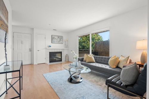 unit-201-25163 Copa Del Oro Dr, Hayward, CA, 94545-2582 | Card Image