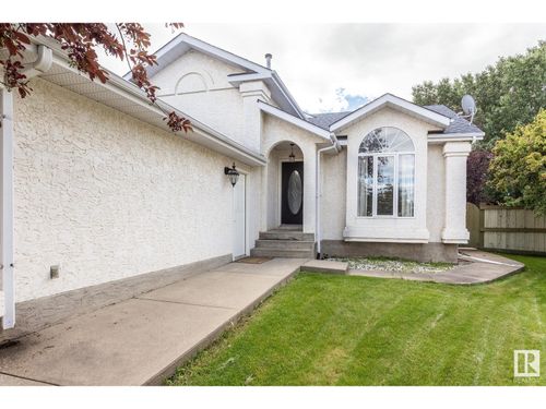 1175 Potter Greens Dr Nw, Edmonton, AB, T5T5Y6 | Card Image