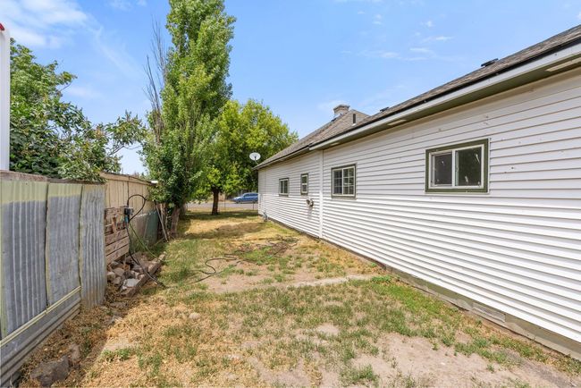 405 W 5 Th St, House other with 3 bedrooms, 2 bathrooms and null parking in Sprague WA | Image 27