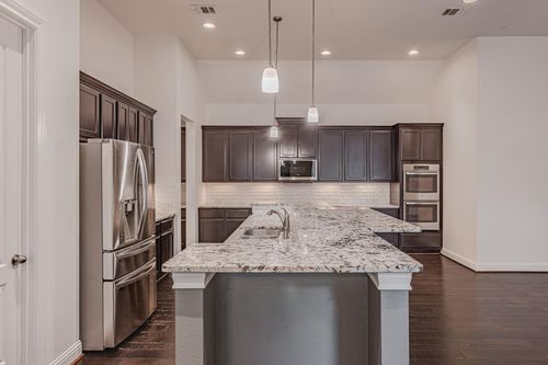 112 Sundown Ridge Pl, Tomball, TX, 77375-4844 | Card Image