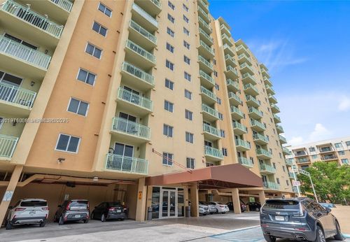 apt-606-3500 Coral Way, Miami, FL, 33145-3065 | Card Image