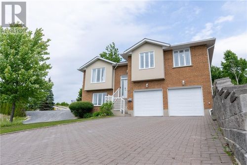 783 Arnold St, Sudbury, ON, P3E6H1 | Card Image