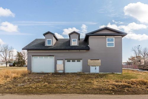 209 Progress Ave, Barons, AB, T0L0G0 | Card Image