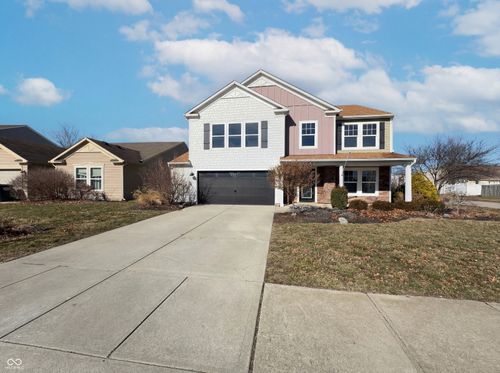 8251 S Evening Dr, Pendleton, IN, 46064-9460 | Card Image