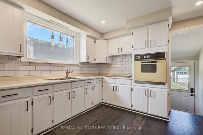 4260 Front St, House other with 4 bedrooms, 2 bathrooms and 8 parking in Goodwood ON | Image 10
