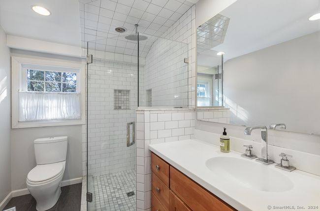 1st floor full bath | Image 14