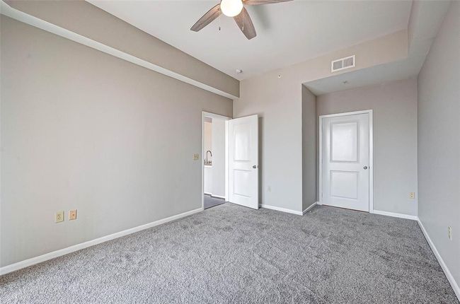 UNIT-2106 - 3505 Sage Rd, Condo with 2 bedrooms, 2 bathrooms and null parking in Houston TX | Image 18