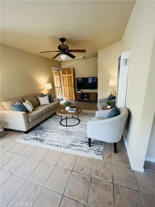 7319 S Normandie, Los Angeles, CA, 90044 | Card Image
