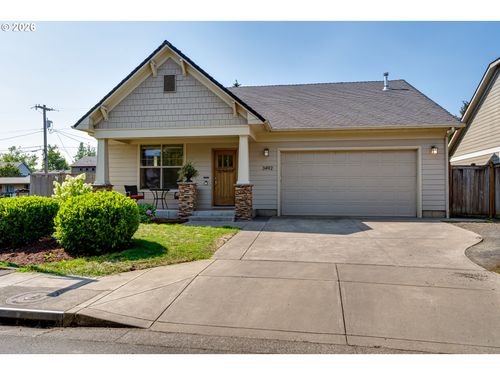 3492 Whisper Ln, Eugene, OR, 97401-5808 | Card Image