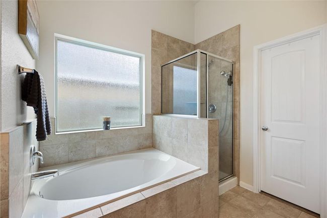 13610 Spectacled Bear Ln, House other with 5 bedrooms, 4 bathrooms and 2 parking in Crosby TX | Image 20