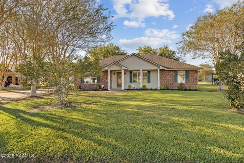 161 Austin Rd, Opelousas, LA, 70570-9606 | Card Image
