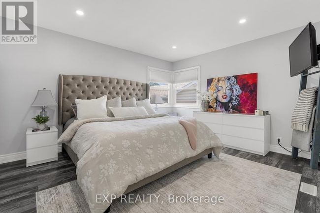 4382 Central Avenue, House other with 5 bedrooms, 2 bathrooms and 5 parking in Lincoln (Beamsville) ON | Image 12