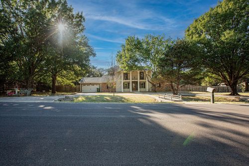 550 Briarwood Dr, Southlake, TX, 76092-5402 | Card Image
