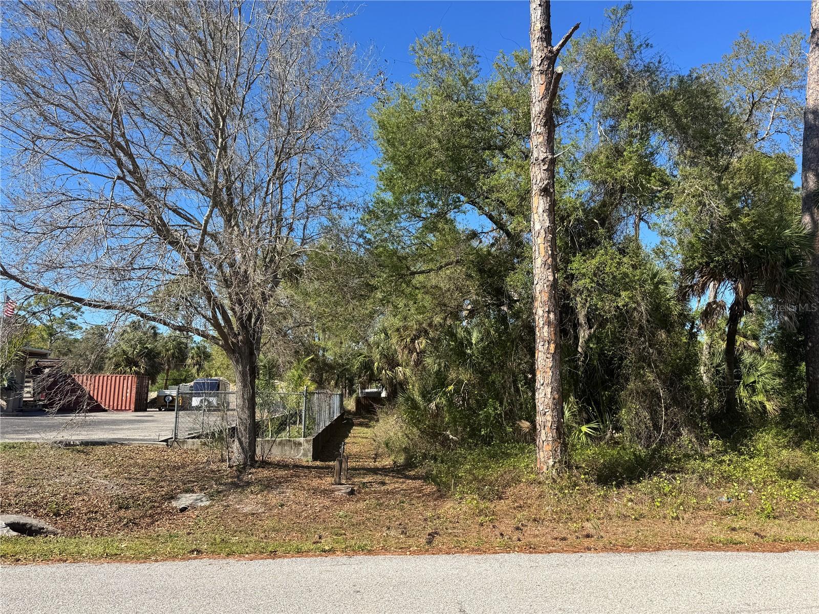 Land in PORT CHARLOTTE