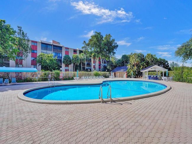 APT-601 - 2200 S Cypress Bend Dr, Condo with 2 bedrooms, 2 bathrooms and null parking in Pompano Beach FL | Image 76