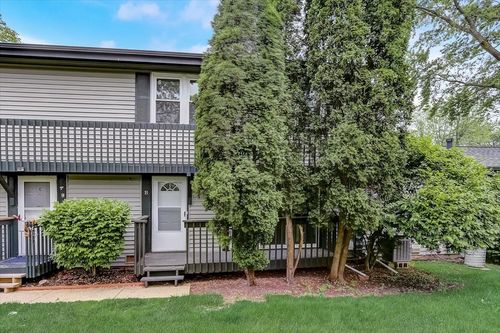 b-231 Dakota Ct, Bolingbrook, IL, 60440-5729 | Card Image