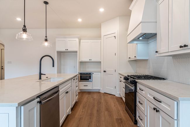 1418 Morris Xing, House other with 4 bedrooms, 2 bathrooms and null parking in Heath TX | Image 11