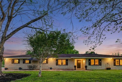 8100 Bender Rd, Humble, TX, 77396-2305 | Card Image