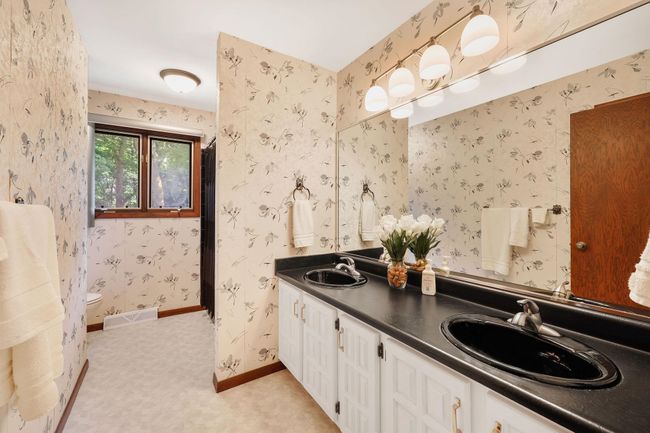4011 Shadows Court, House other with 3 bedrooms, 4 bathrooms and null parking in WINDSOR WI | Image 32