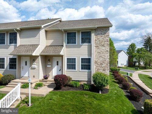 775 Galen Dr, State College, PA, 16803-1121 | Card Image