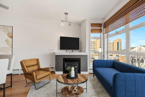 448 - 315 24 Avenue Sw, Home with 1 bedrooms, 1 bathrooms and 1 parking in Calgary AB | Card Image