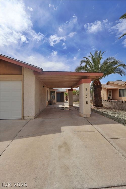 7015 Quarry Dr, Las Vegas, NV, 89147-4459 | Card Image