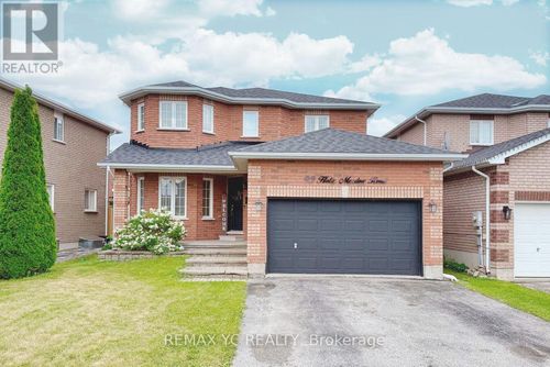 93 Holly Meadow Rd, Barrie, ON, L4N0A1 | Card Image