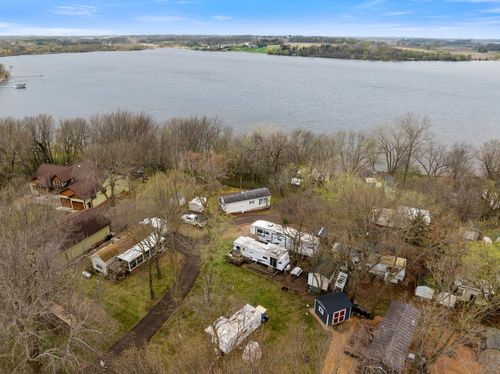 135-2945 County Road 4 Sw, Cokato, MN, 55321-4125 | Card Image