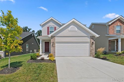 153 Day Lily Ln, Wentzville, MO, 63385-4971 | Card Image