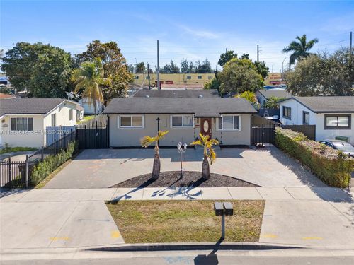 1166 W 24th St, Hialeah, FL, 33010-1928 | Card Image