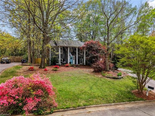 4429 Eagles Nest Dr, Winston Salem, NC, 27127-6765 | Card Image