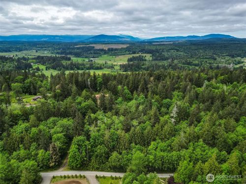 353 Kevin Ln, Chimacum, WA, 98325-7706 | Card Image