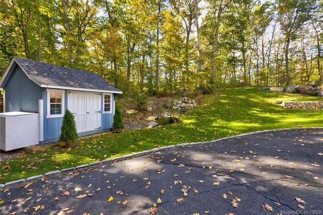 7 Red Oak Ln, House other with 4 bedrooms, 3 bathrooms and null parking in Norwalk CT | Image 36
