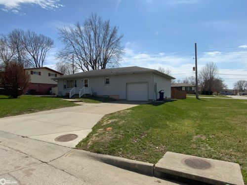 2021 Ridgeway Dr, Denison, IA, 51442-1230 | Card Image