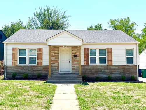 1748 Ne 20th St, Oklahoma City, OK, 73111-2437 | Card Image