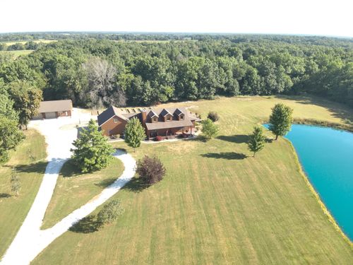 35581 State Highway Y, Excello, MO, 65247-2536 | Card Image