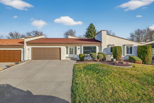 1928 Meadows Dr N, Richland, WA, 99352-9201 | Card Image