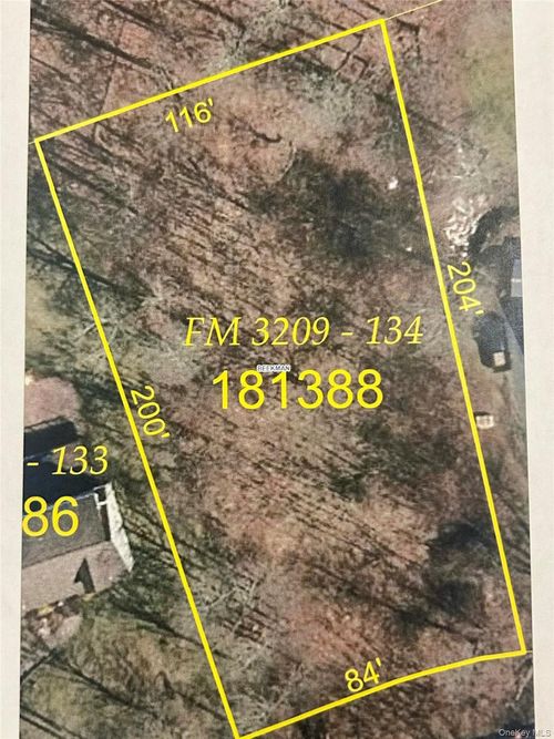 20 Hickory Ln, Pawling, NY, 12564-2337 | Card Image