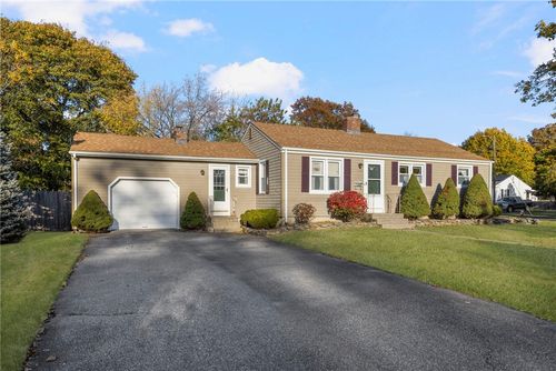 150 Armstrong Ave, Warwick, RI, 02889-5315 | Card Image