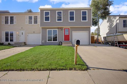 3851 W 6th St, Craig, CO, 81625-3839 | Card Image