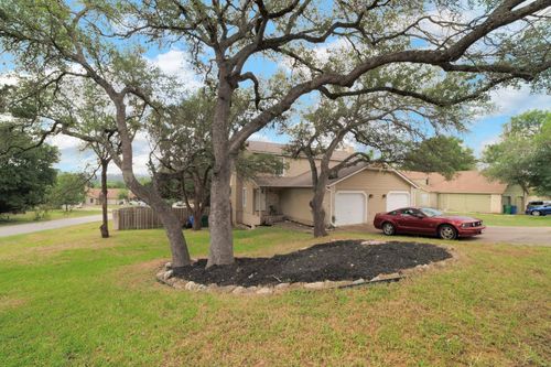 387 Fantail Loop, Lakeway, TX, 78734-4861 | Card Image