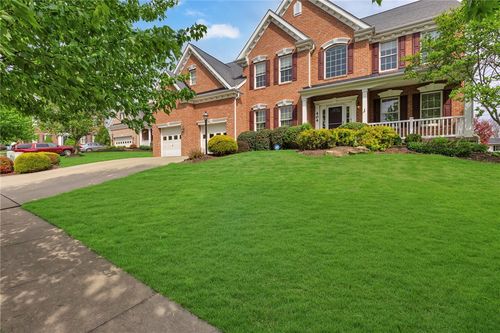 404 Plum Ct, Cranberry Twp, PA, 16066-8207 | Card Image