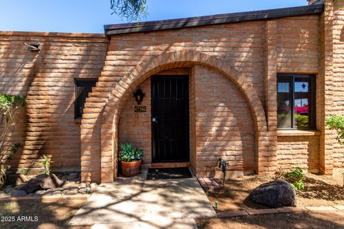 362-3066 N 32nd St, Phoenix, AZ, 85018-6865 | Card Image