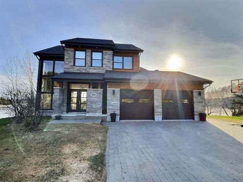 1056 Ch Du Golf, Duhamel Ouest, QC, J9V1M6 | Card Image