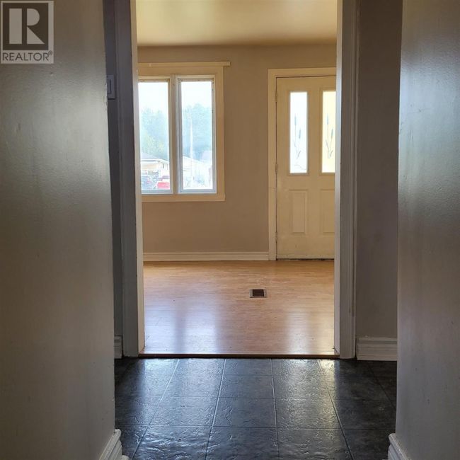 59 Manitou Rd, Home with 2 bedrooms, 1 bathrooms and null parking in Manitouwadge ON | Image 8
